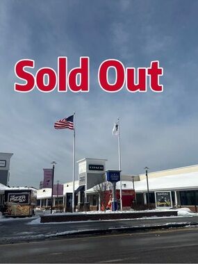 NWT! Coach CAN70 Hailey Flap Bag in Signature Sand/Taupe Women's Crossbody